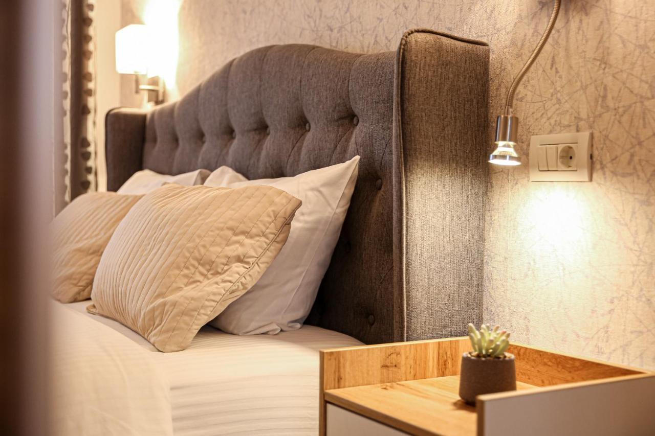 City Apartment Cipariu คลูจ-นาโปกา ภายนอก รูปภาพ